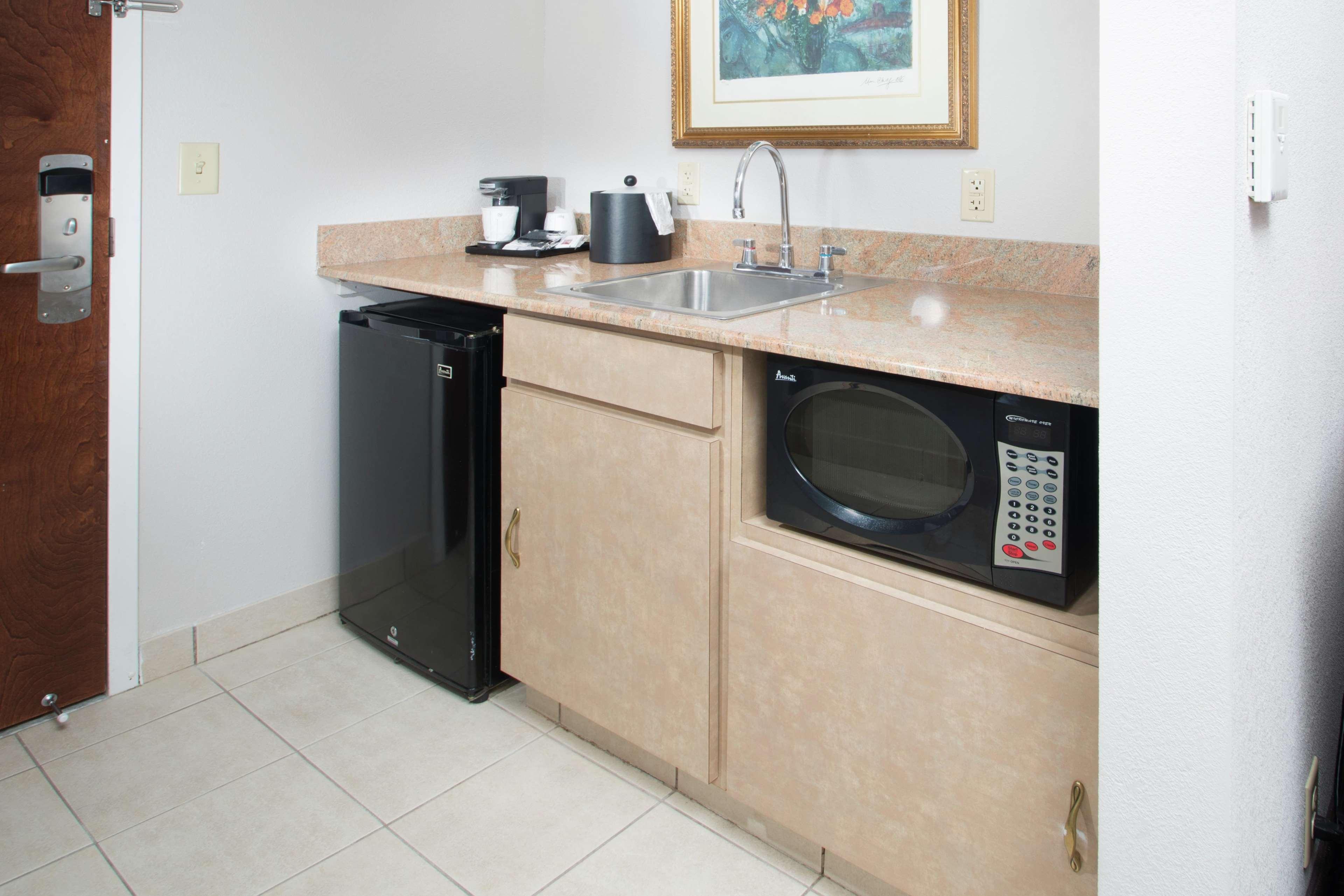 Hampton Inn Linden Esterno foto