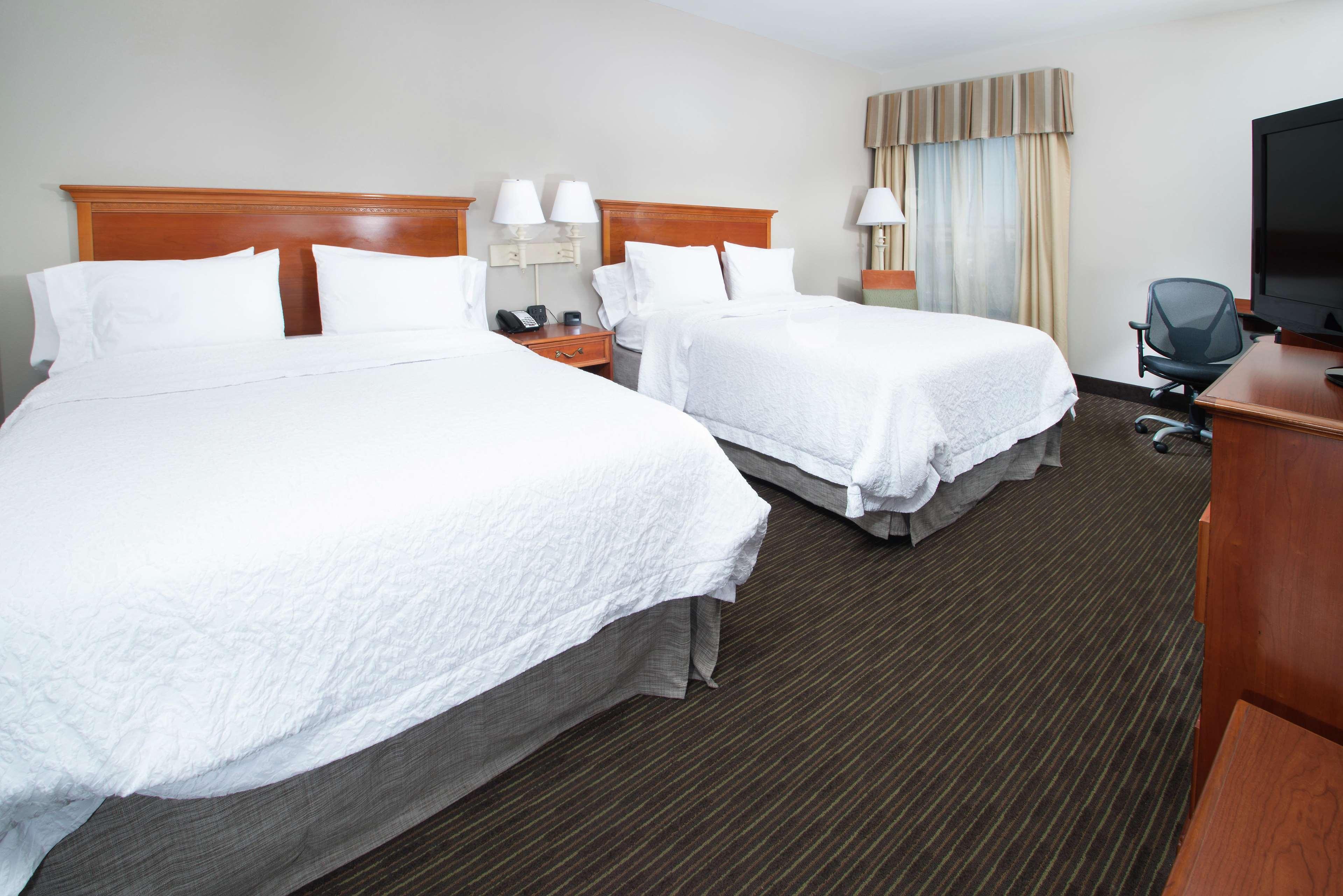 Hampton Inn Linden Esterno foto