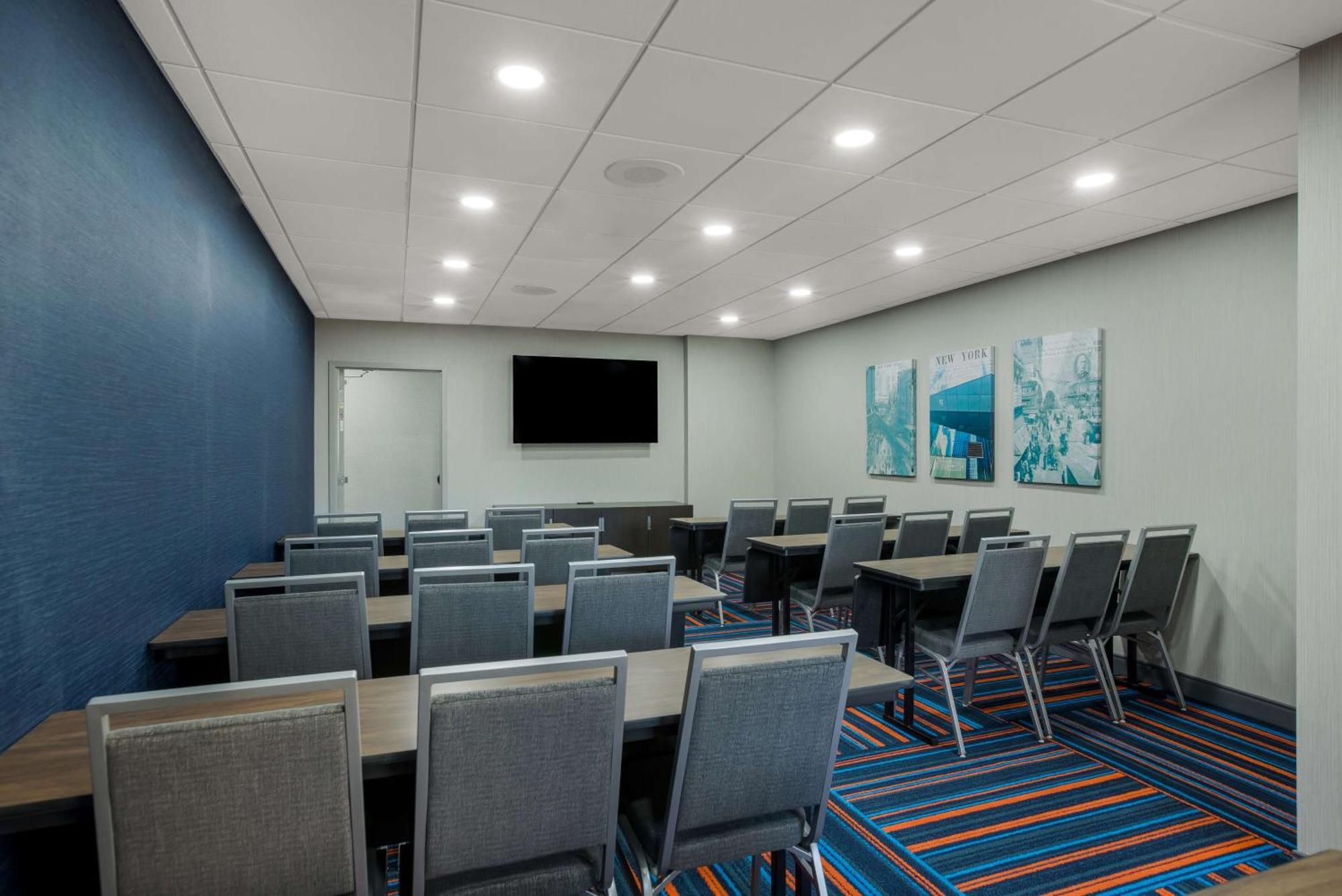 Hampton Inn Linden Esterno foto