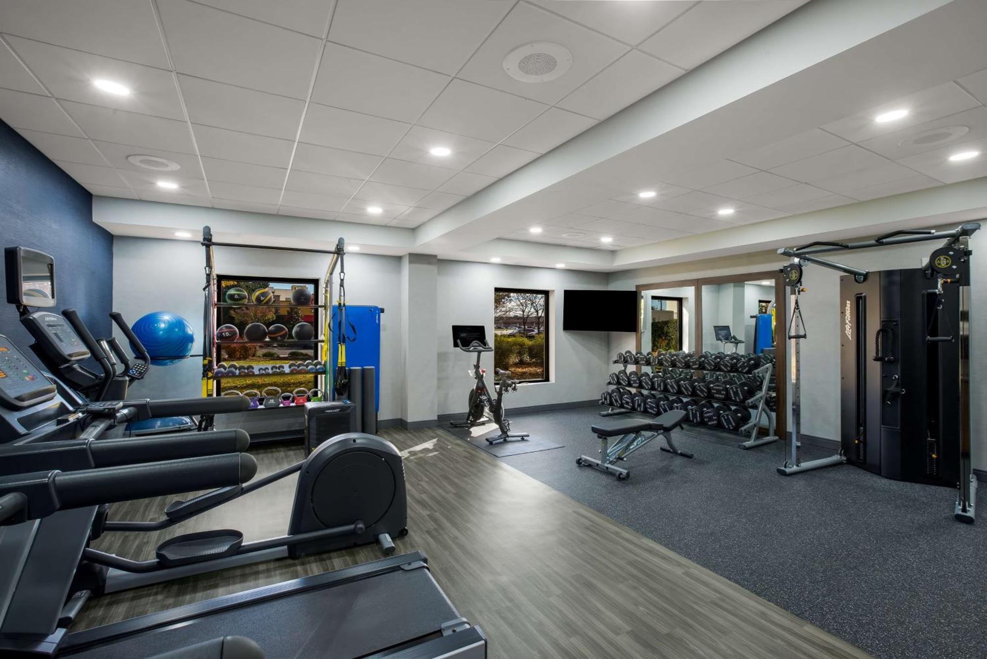 Hampton Inn Linden Esterno foto